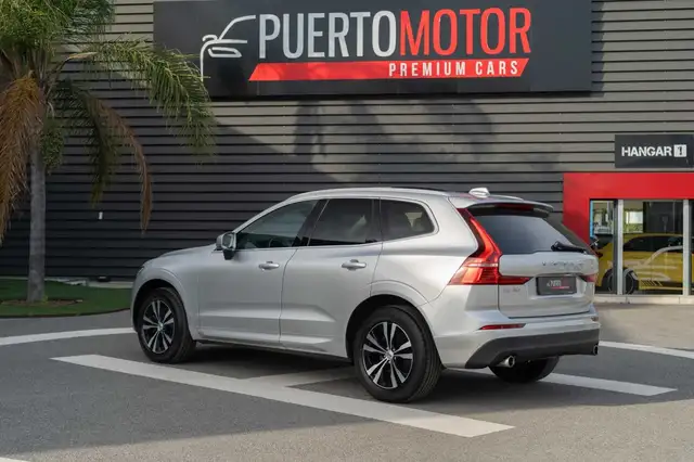 Volvo XC60 view 4