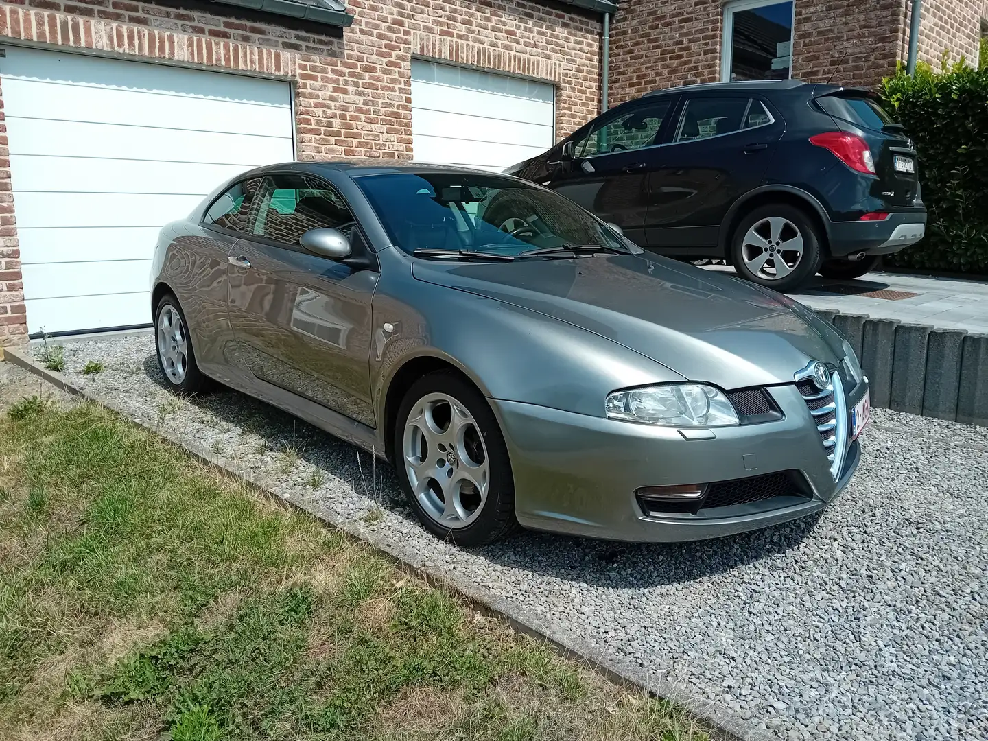 Alfa Romeo GT Gt 1.9 JTD Distinctive Zilver - 2