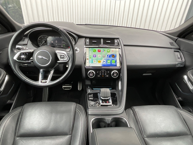 Jaguar E-Pace 1.5 P300e AWD R-Dynamic HSE — photo 7