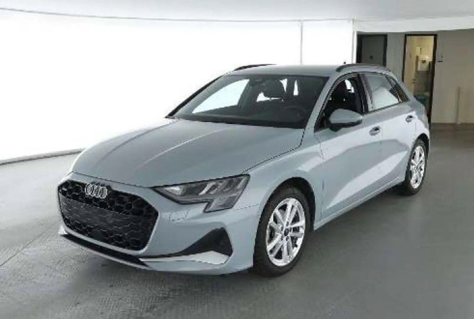 Audi A3 30TDI advanced Business AssistPaket Grau - 2