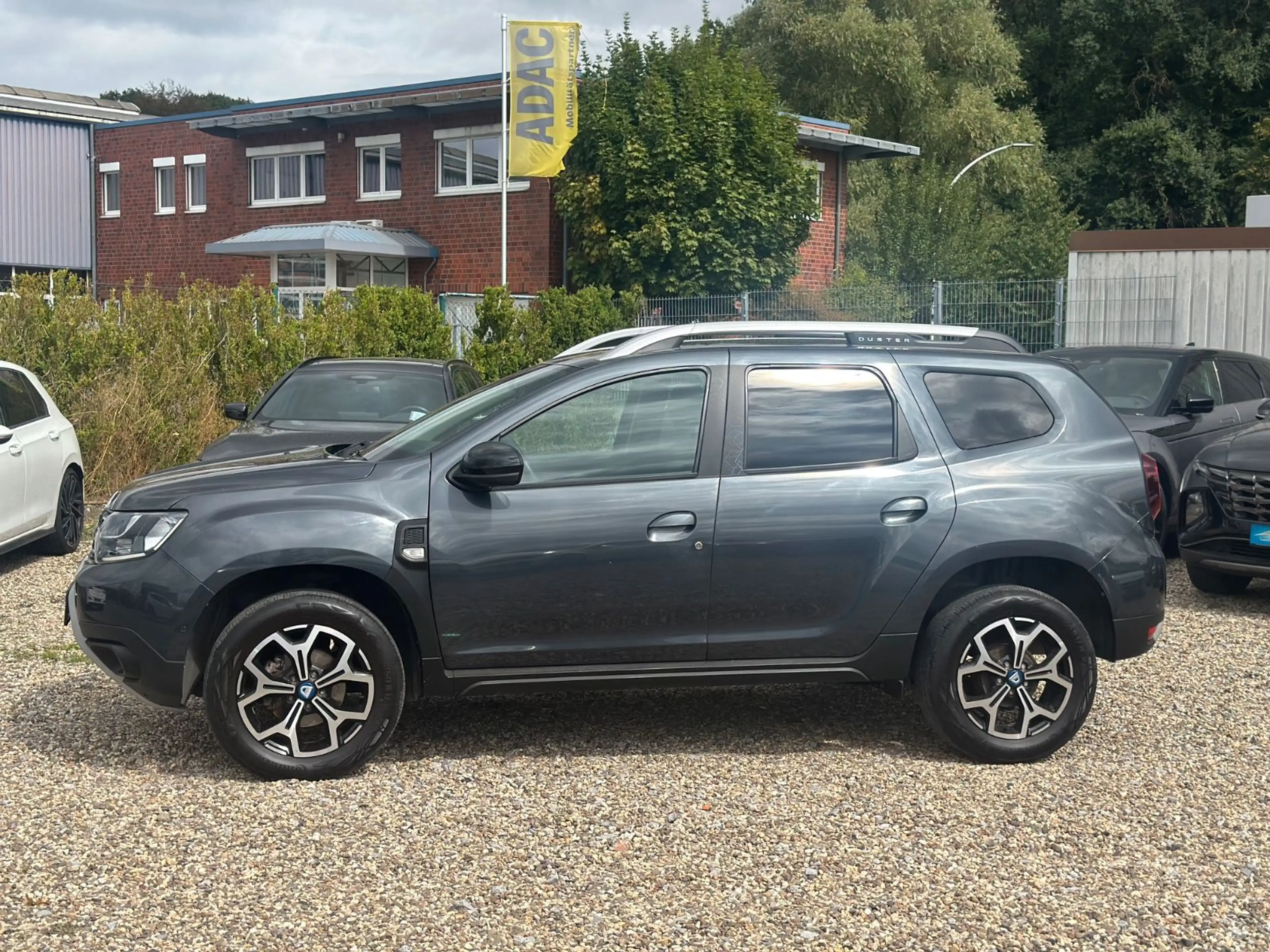 Dacia Duster II Prestige 2WD LPG Navi Kamera AHK — photo 6