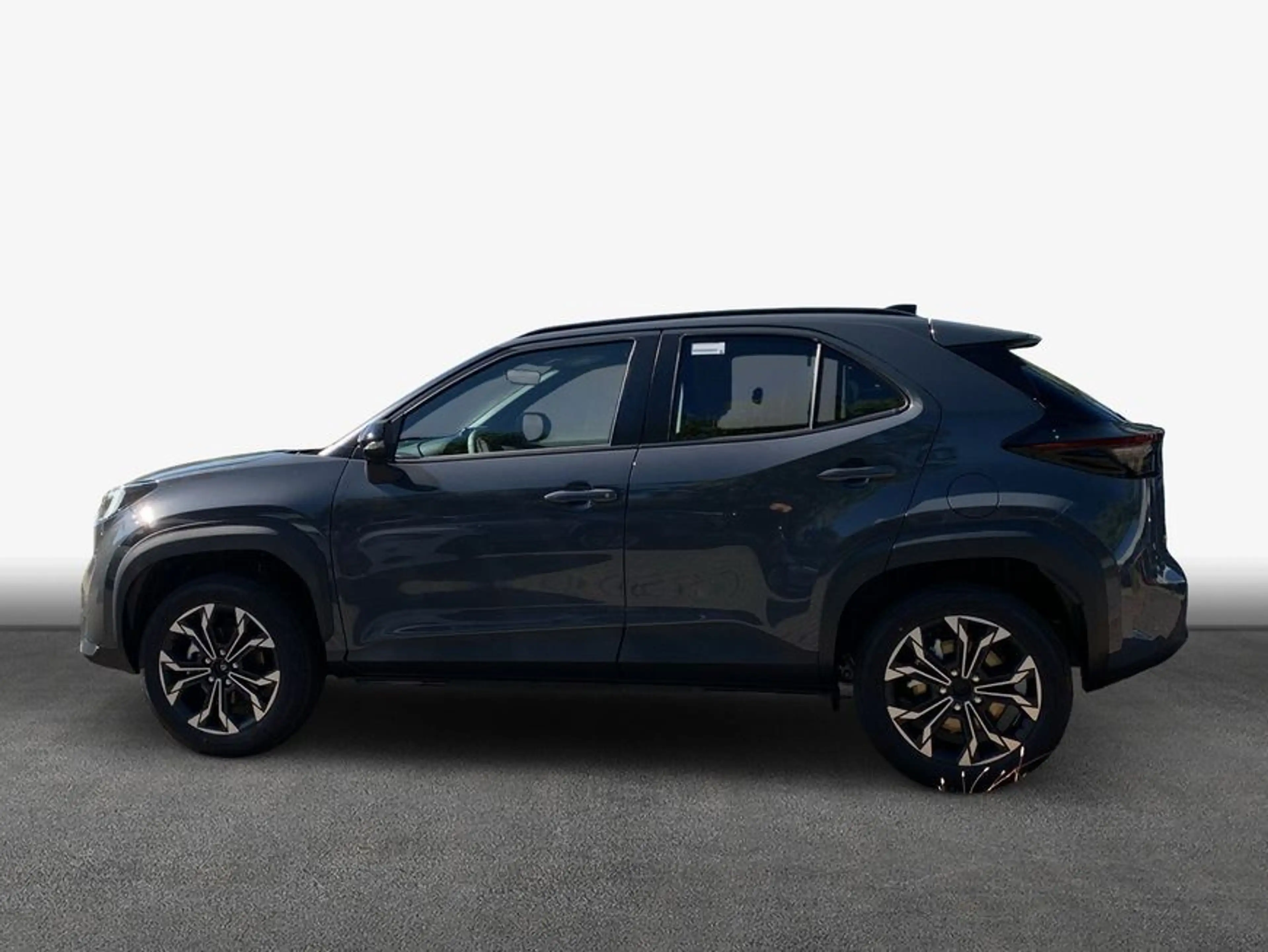 Toyota Yaris Cross Hybrid 130 1.5 VVT-i Teamplayer 68 kW, — photo 4