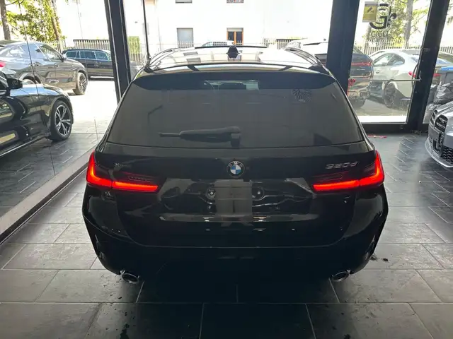 BMW 3 Series view 6