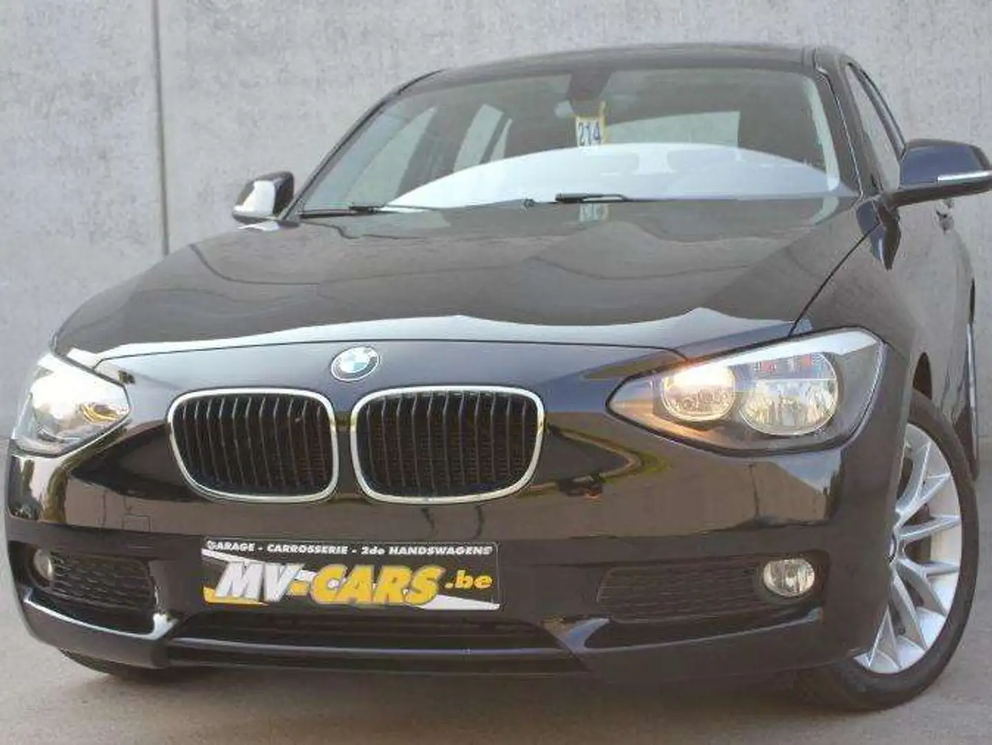 BMW 116 BMW 116i/5-deur/Pdc/Zetelv./Scherm/Bluetooth Noir - 1