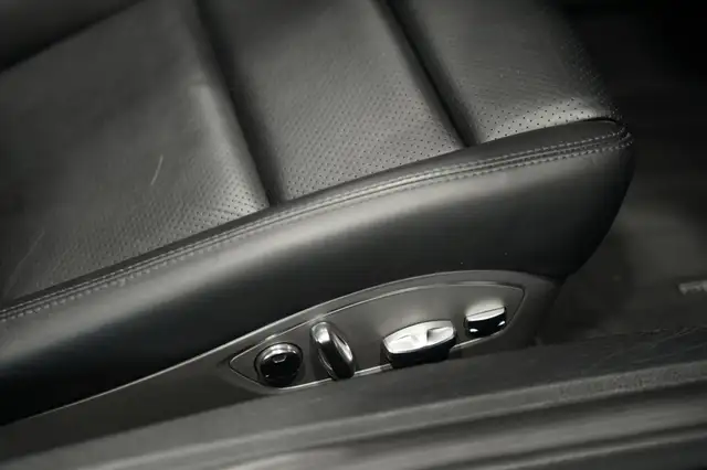 Porsche Boxster view 15