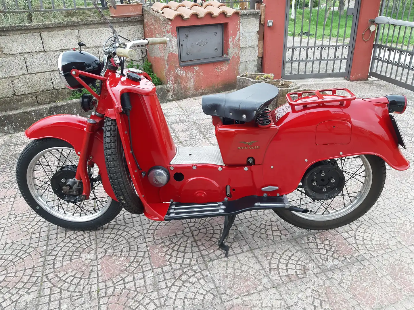 Moto Guzzi Galletto 192 Rojo - 1