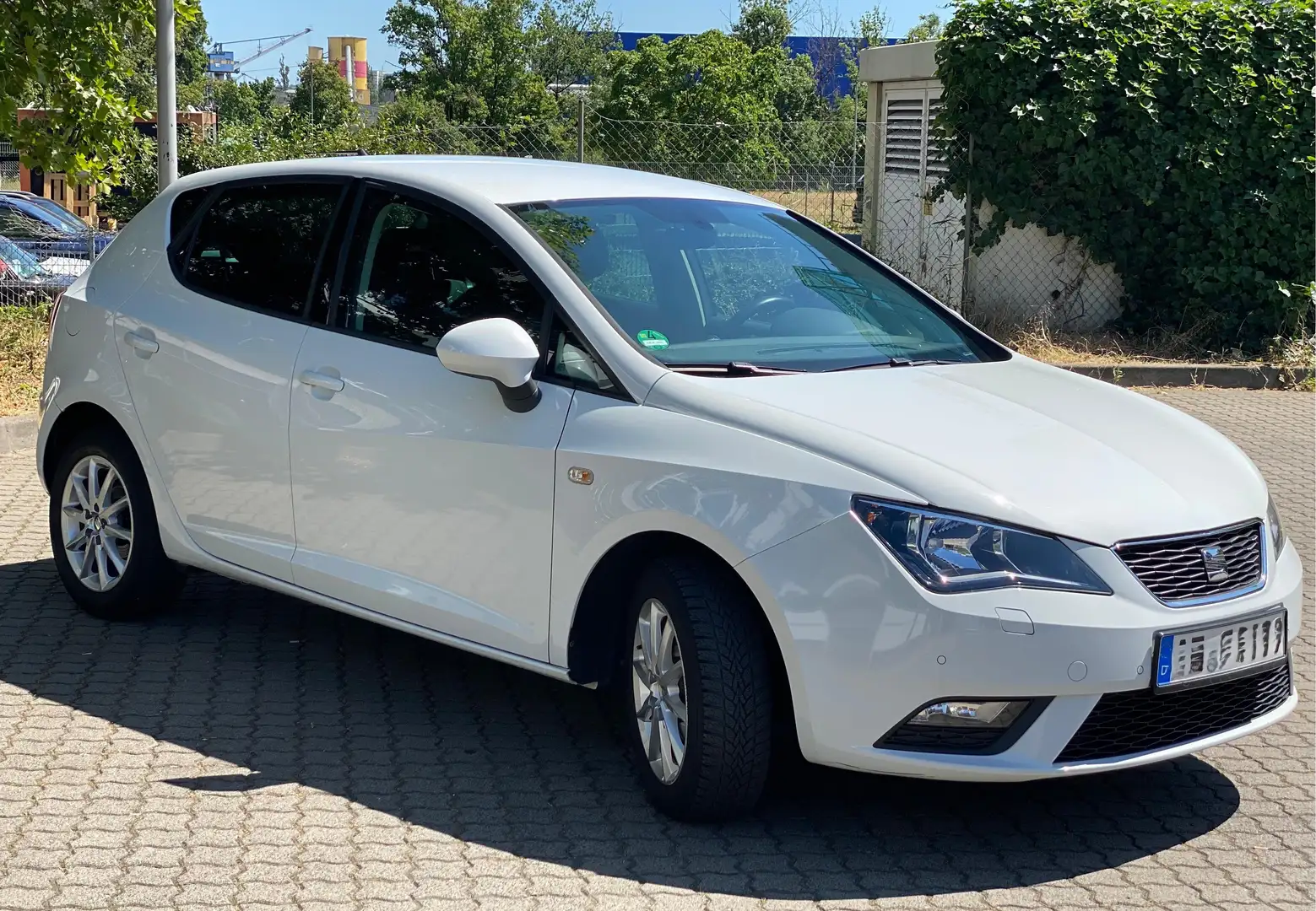 SEAT Ibiza Ibiza ST 1.2 TSI Style Weiß - 2