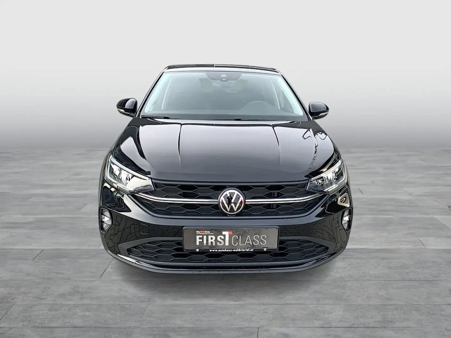 Volkswagen Taigo 4Me TSI Schwarz - 2
