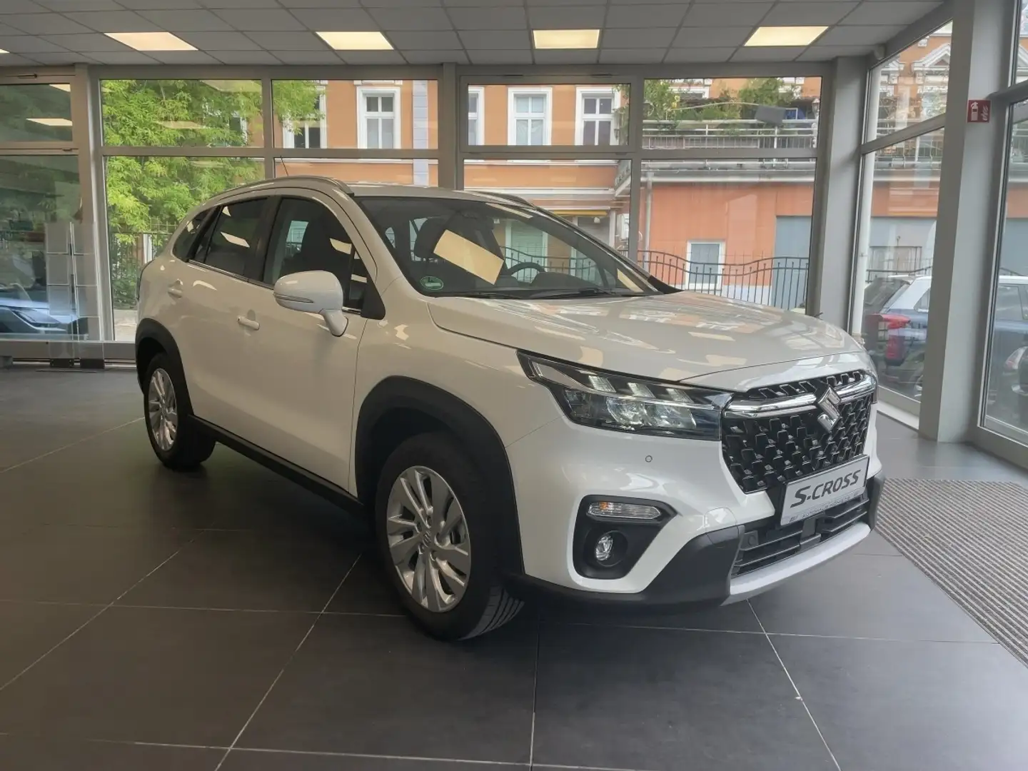 Suzuki SX4 S-Cross COMFORT Automatik Wit - 2