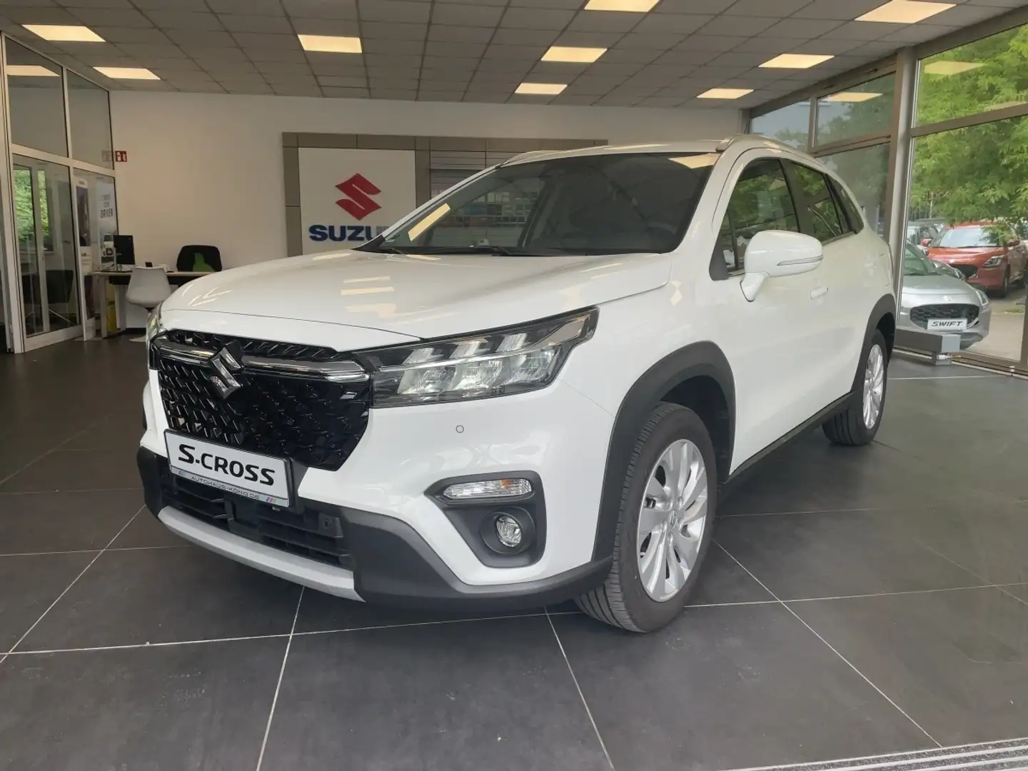 Suzuki SX4 S-Cross COMFORT Automatik Wit - 1