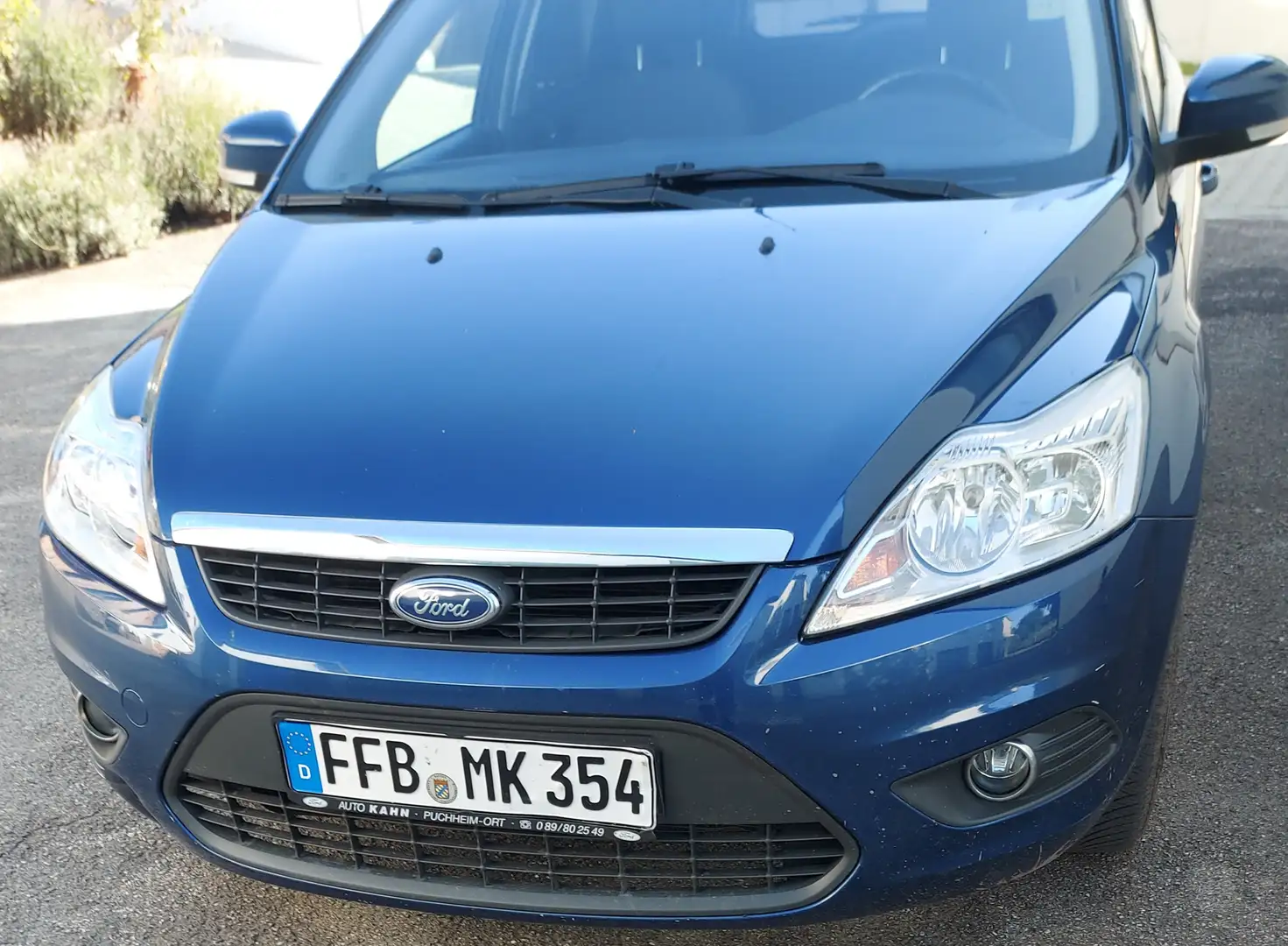 Ford Focus Focus Turnier 1.6 Ti-VCT Ghia Blau - 1