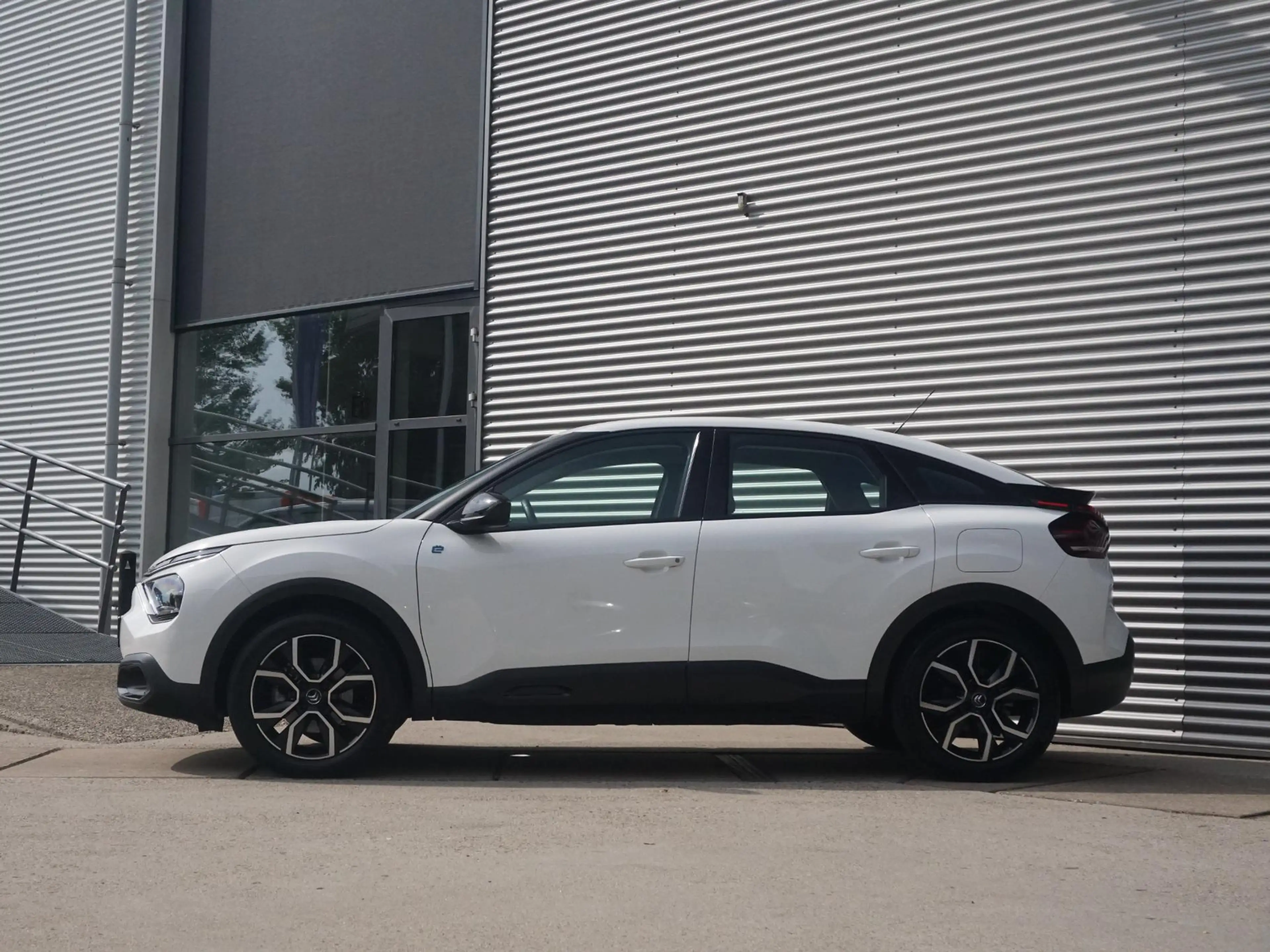Citroen E-C4 Electric Feel Pack 50 kWh 180° Camera | Keyless | Head-up d — photo 5