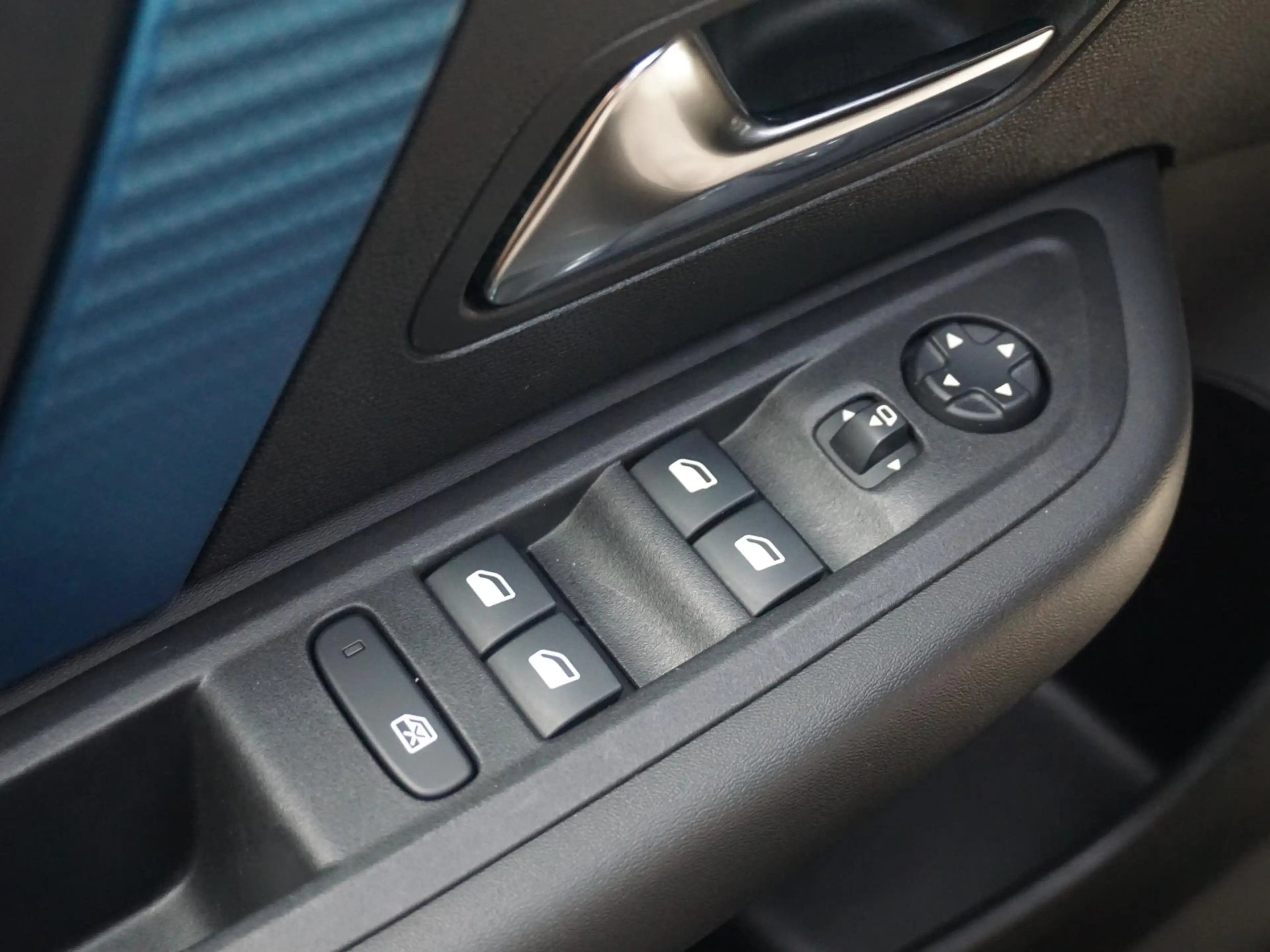 Citroen E-C4 Electric Feel Pack 50 kWh 180° Camera | Keyless | Head-up d — photo 12