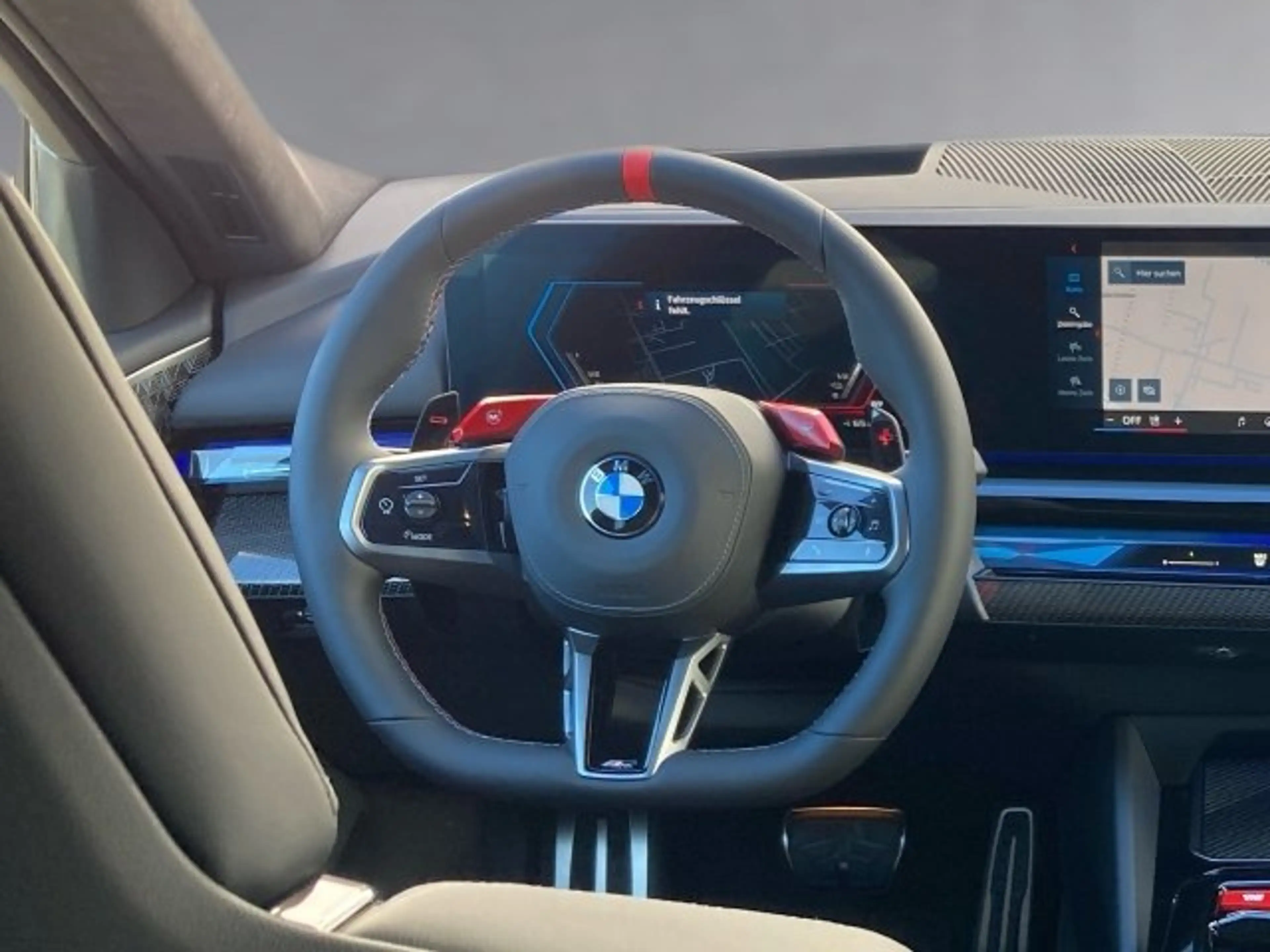 BMW M5 Touring — photo 10
