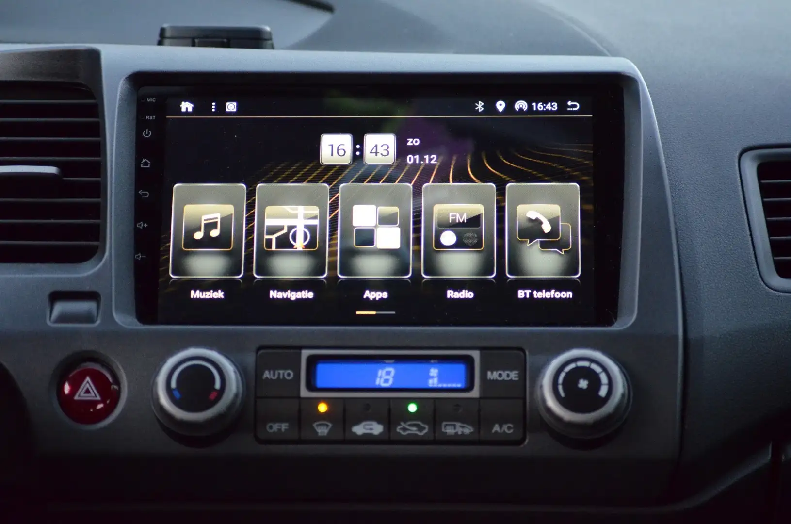 Honda Civic 1.4i-DSi i-SHIFT Sport - 2