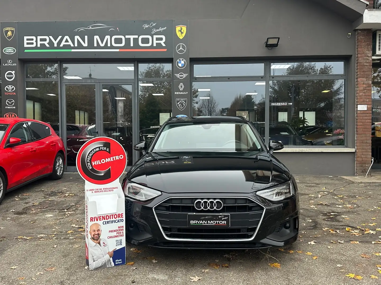 Audi A4 A4 Avant 30 TDI/136 CV S tronic Business Advanced Noir - 2