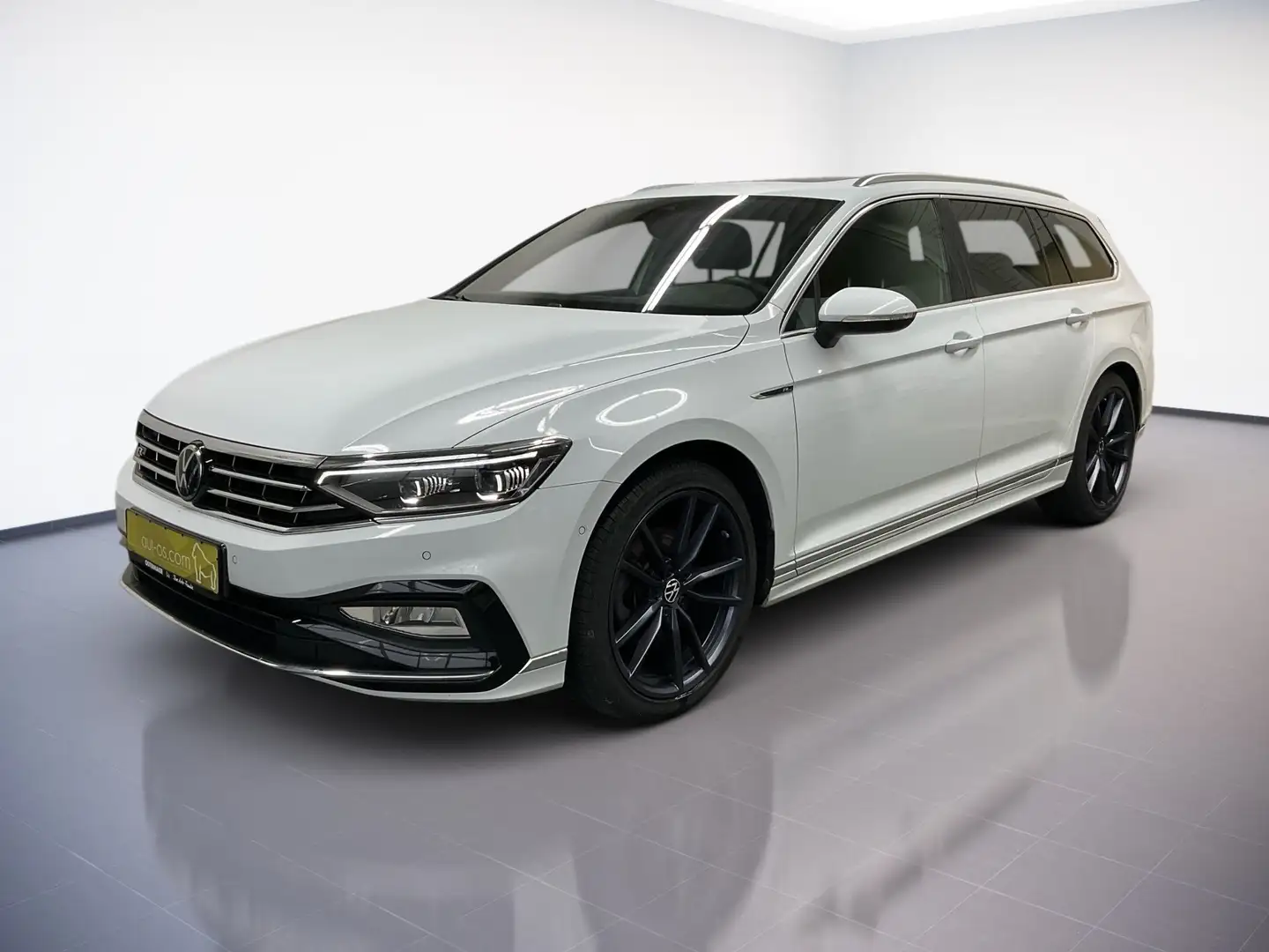 Volkswagen Passat Variant R-LINE 2.0TDI 150PS ACC.5J-G.AHK.STDHZG.KAMERA.NAV Blanco - 2