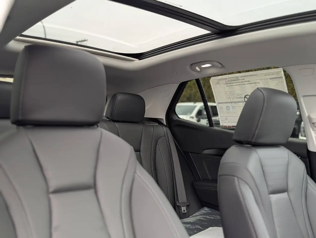 Buick Envision снимка Buick Envision