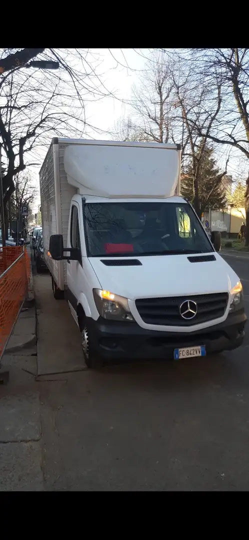 Mercedes-Benz Sprinter - 1