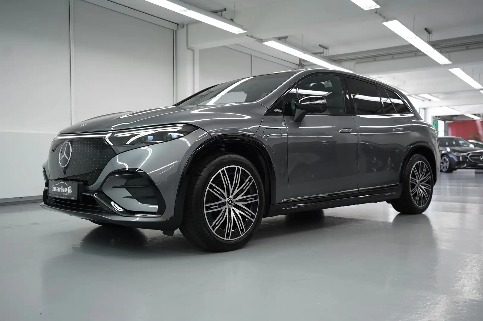Mercedes-Benz EQS SUV EQS 580 4Matic SUV - AMG LINE PREMIUM PLUS - VOLL Сірий - 2