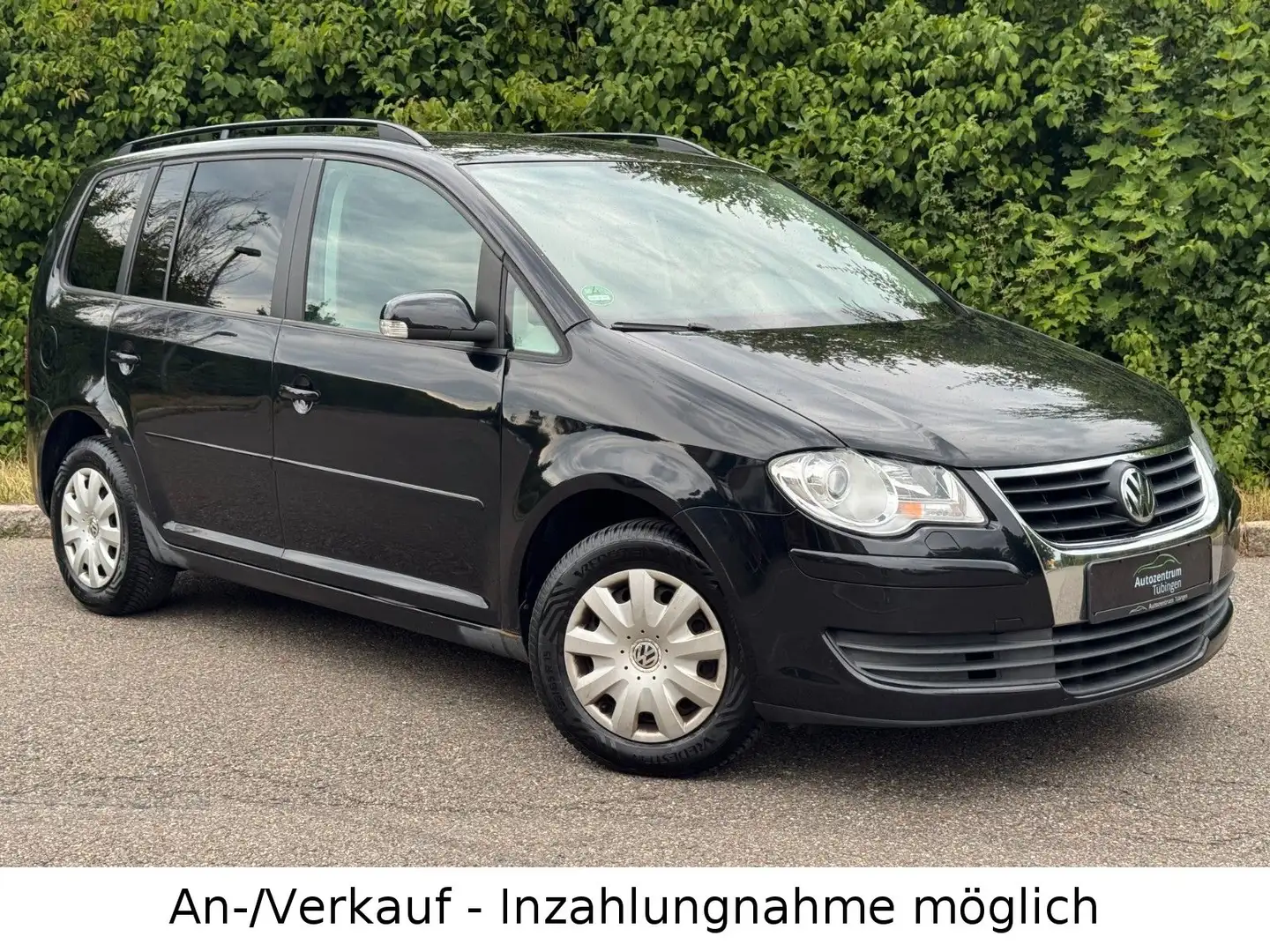 Volkswagen Touran 2.0 TDI DSG | 7. SITZER | KLIMA | TEMPO | Schwarz - 2