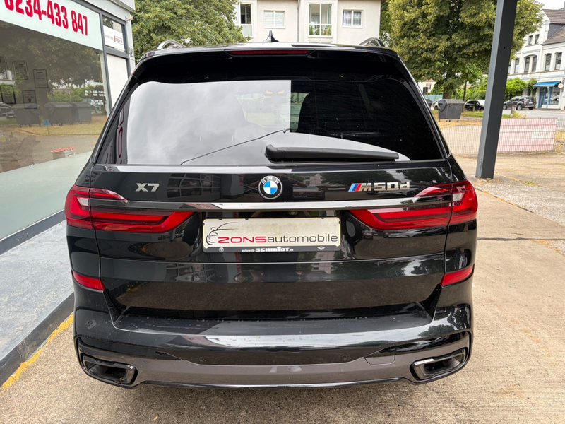 BMW X7 M50 d — photo 7