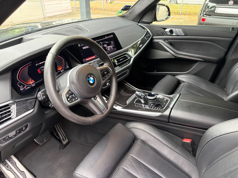 BMW X7 M50 d — photo 11