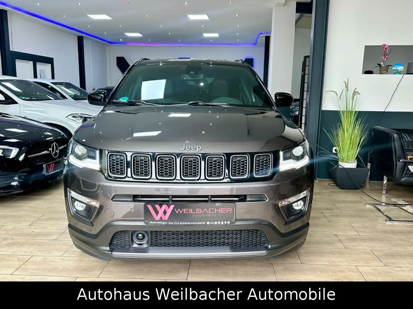 Jeep Compass S FWD * LED * Leder * Navi * Gepflegt * Grau - 2