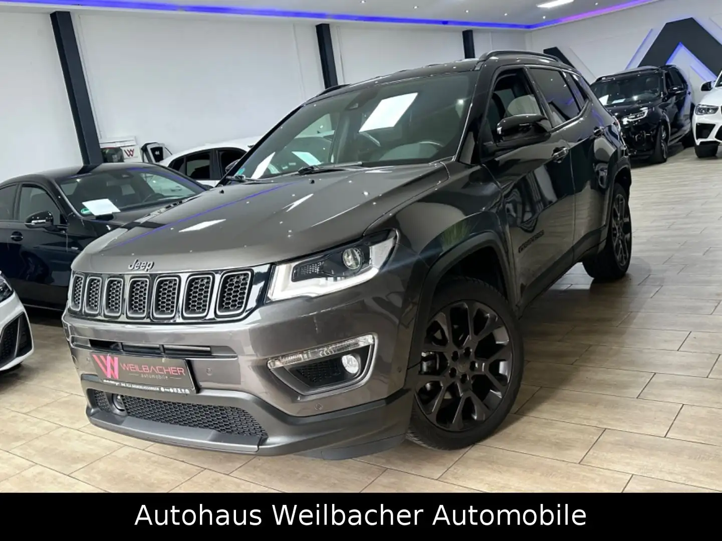 Jeep Compass S FWD * LED * Leder * Navi * Gepflegt * Grau - 1