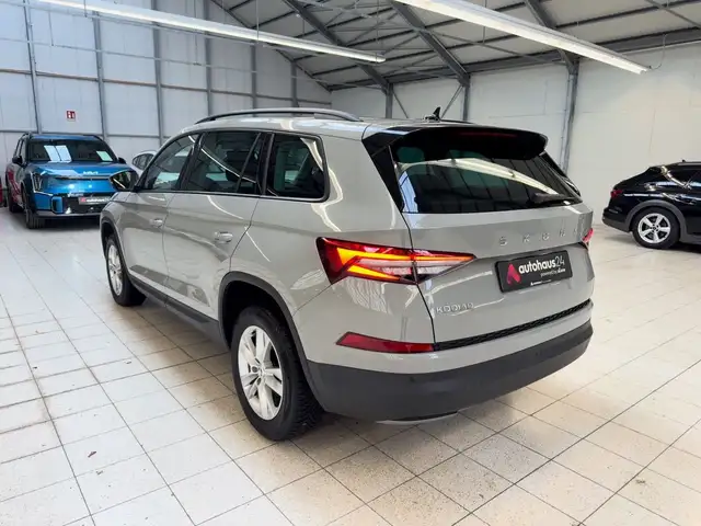 Skoda Kodiaq view 4