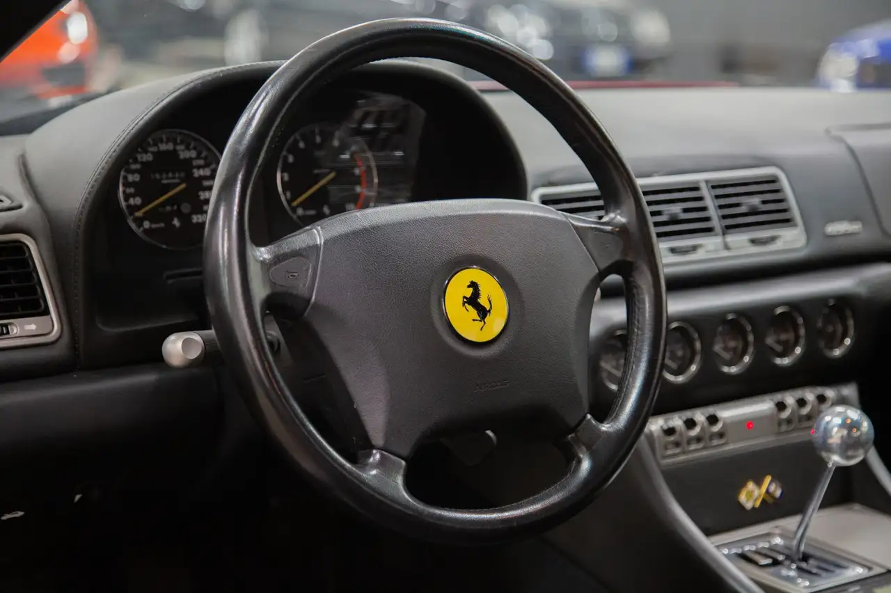 Ferrari 456 GT Rosso Barchetta, foto 8