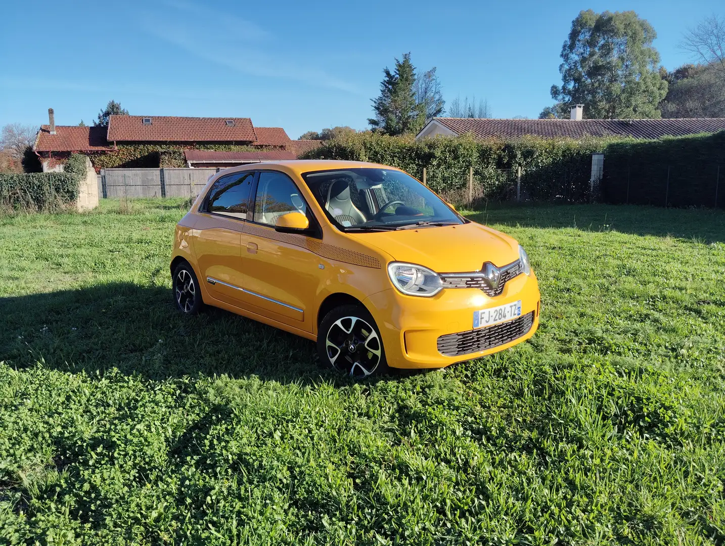 Renault Twingo Twingo III TCe 95 Intens Jaune - 1
