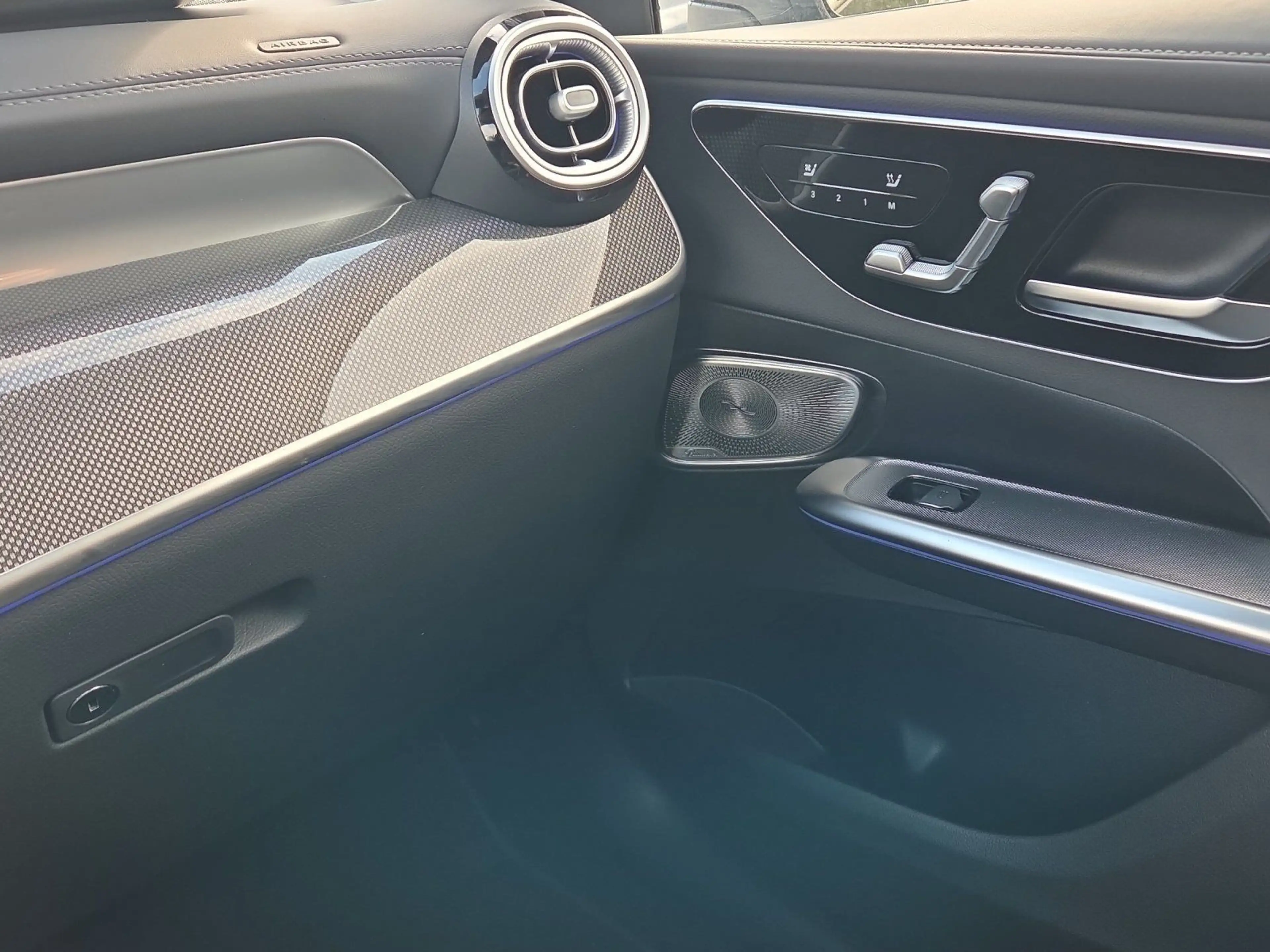 Mercedes-Benz GLC 450 d 4M AMG PREM PLUS+AHK+STHZG+PANO+HUD+++ — photo 10