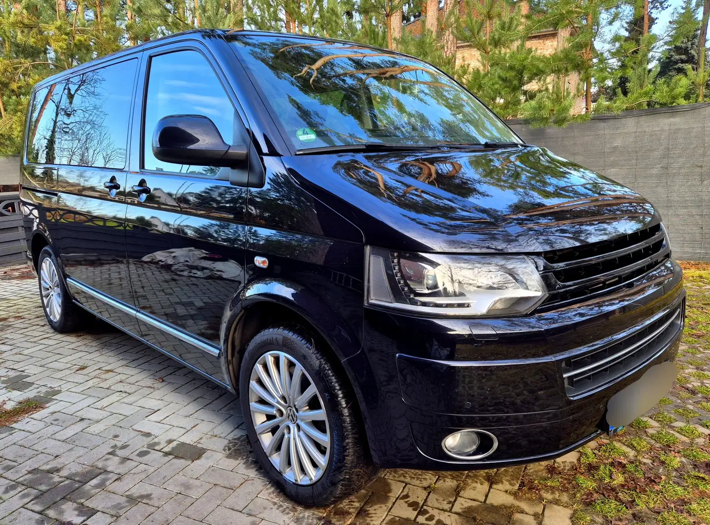 Volkswagen T5 Multivan DSG 4MOTION Highline, AHK, Dachbox, AndroidAuto Schwarz - 1