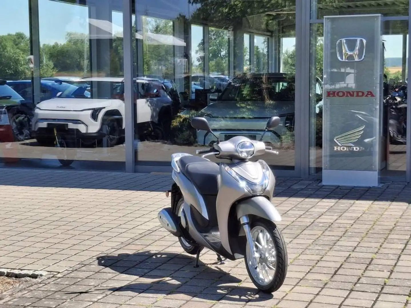 Honda SH 125 SH125i Mode mit 6 Jahren Garantie! Argent - 1