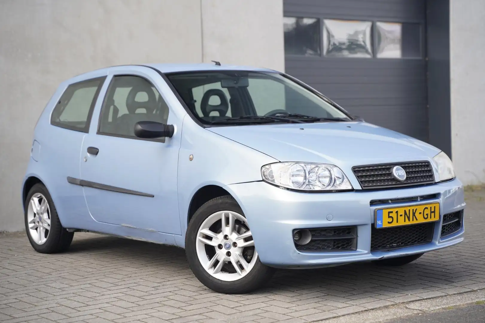 Fiat Punto 1.2-16V Dynamic. Inruilkoopje! Vaste prijs. NAP Bleu - 2