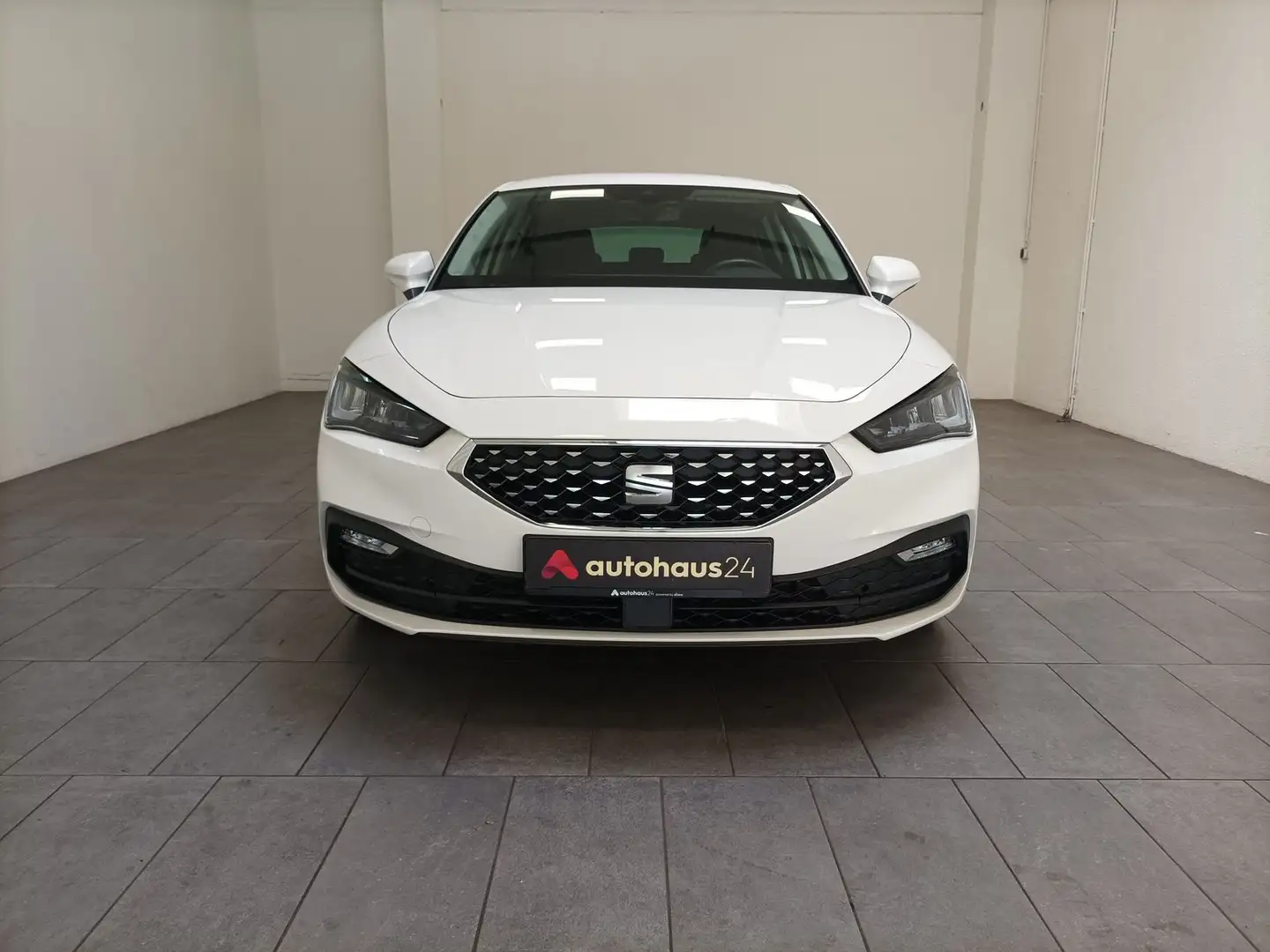 SEAT Leon 1.0 TSI Xcellence AHK|Bluetooth|LED|USB Weiß - 2