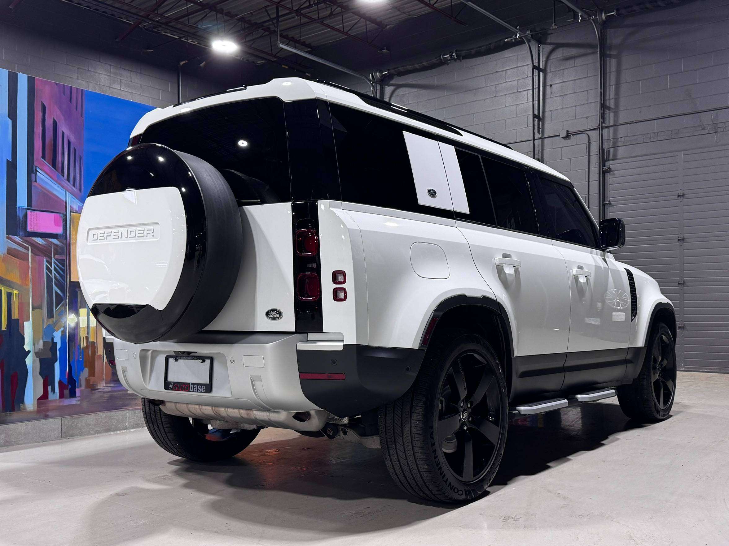 2023 Land Rover Defender