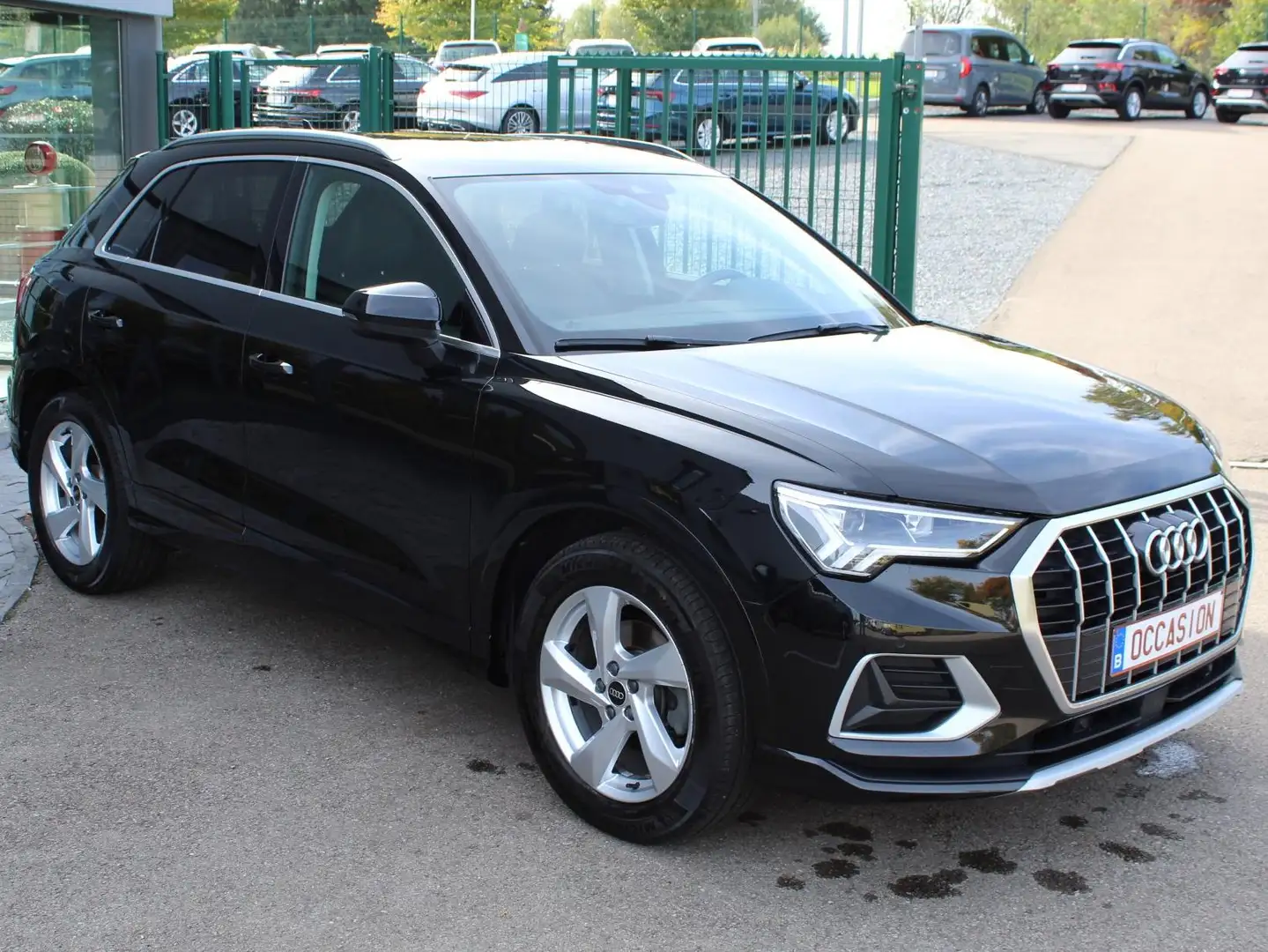 Audi Q3 35 TDi BUSINESS EDITION 150CV  S TRONIC Zwart - 2