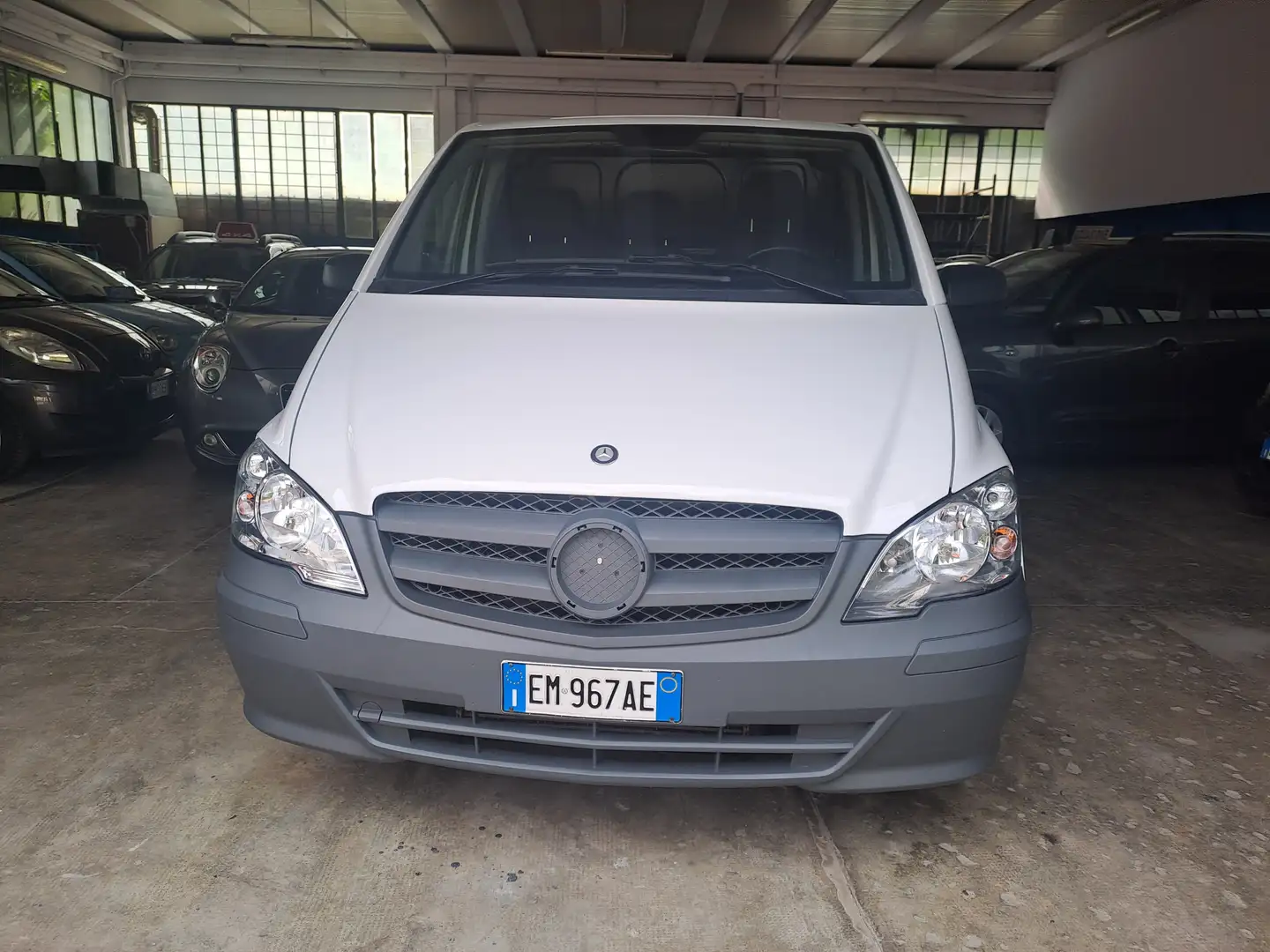 Mercedes-Benz VITO 2.2 cdi frigorifero euro5b Blanco - 1