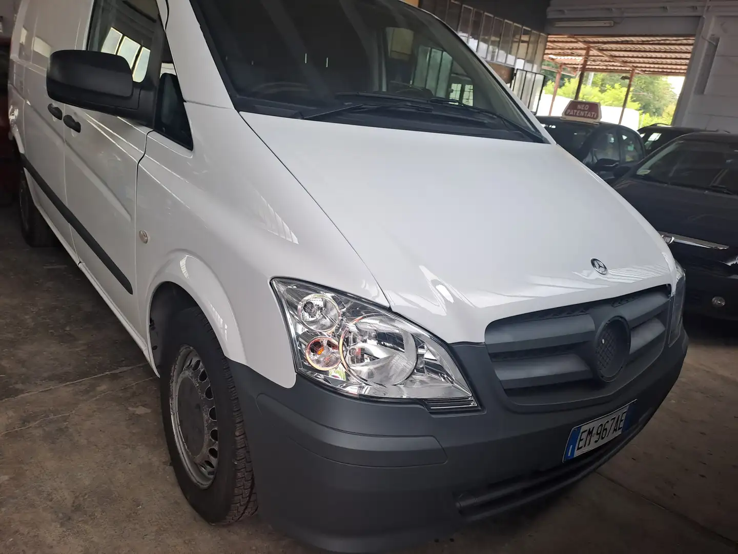 Mercedes-Benz VITO 2.2 cdi frigorifero euro5b Blanc - 2