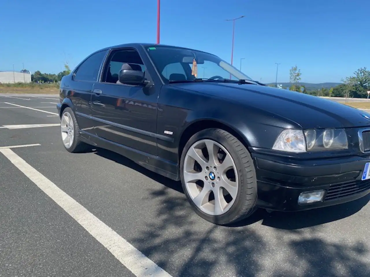 BMW 318tds Compact, foto 3