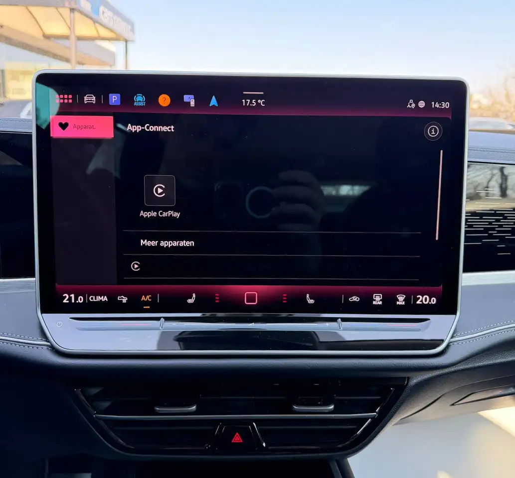 Volkswagen Passat ELEGANCE MASSAGE BIG SCREEN CARPLAY ADAPTIVE CRUIS, миниатюра 15