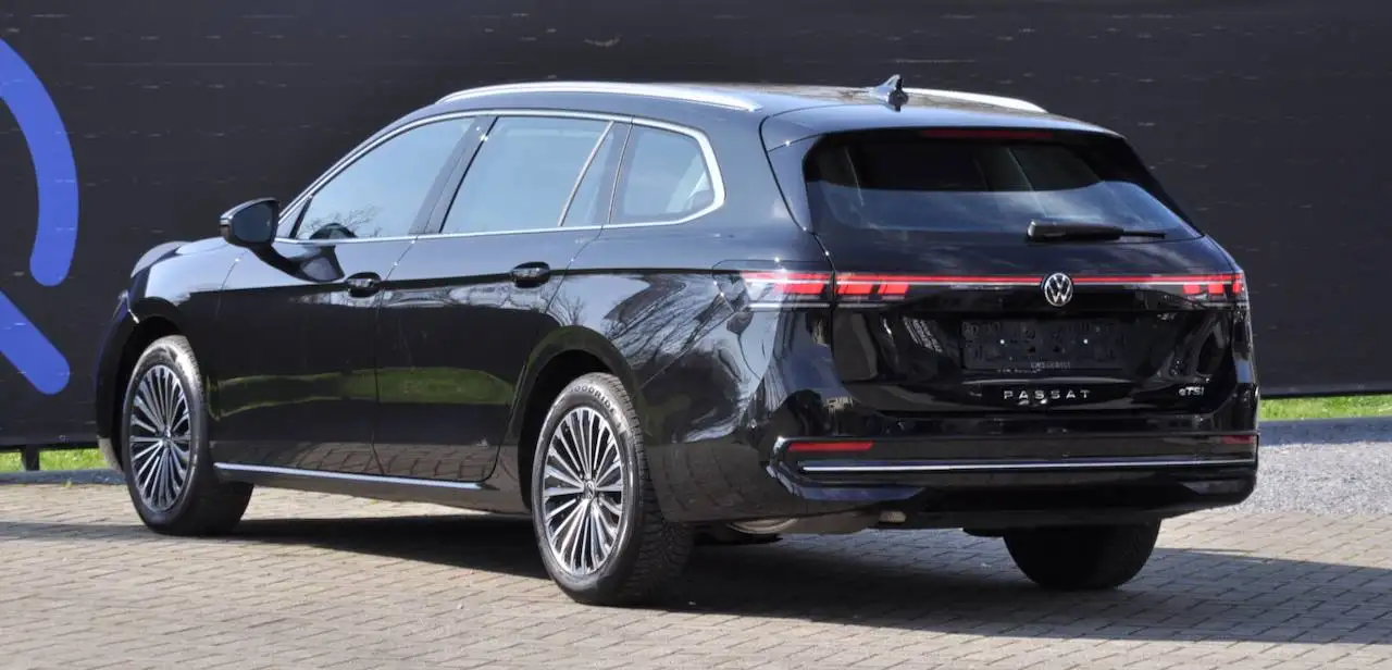 Volkswagen Passat ELEGANCE MASSAGE BIG SCREEN CARPLAY ADAPTIVE CRUIS, миниатюра 3