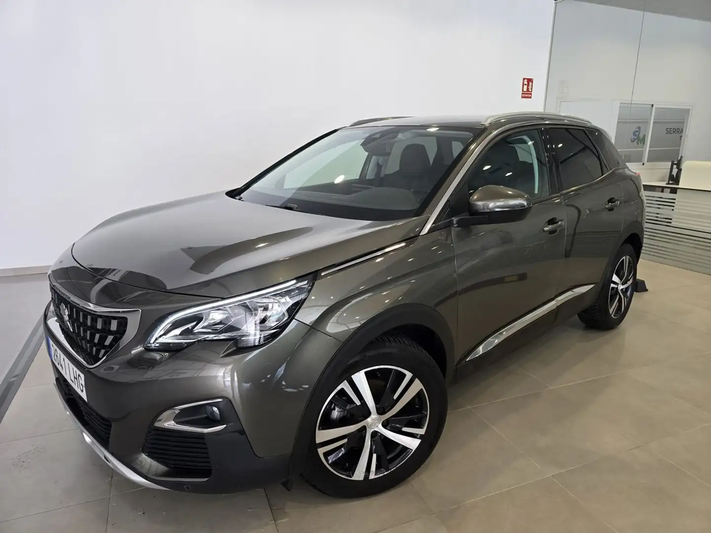 Peugeot 3008 Allure BlueHDi 130 S&S 6vel MAN. Gris - 2