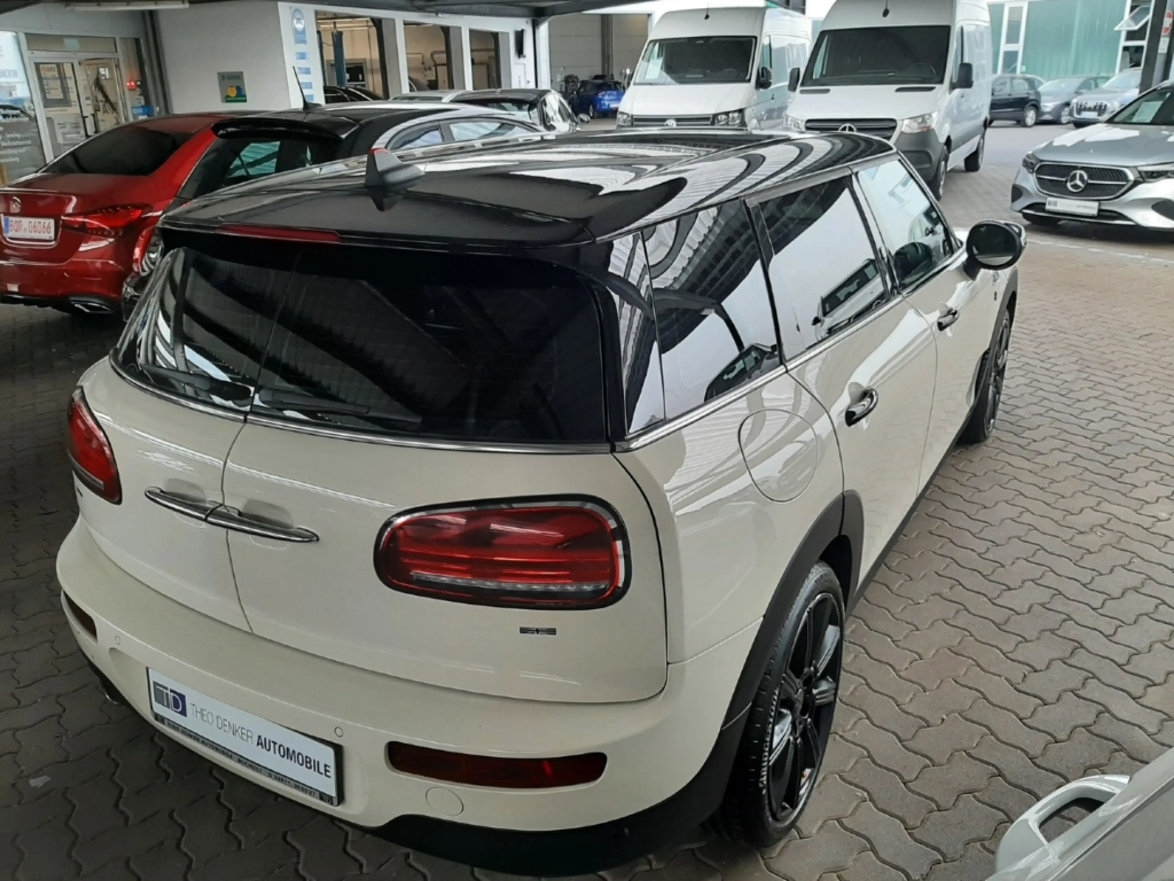 MINI Cooper D Clubman Aut. Leder Nav PDC — photo 4