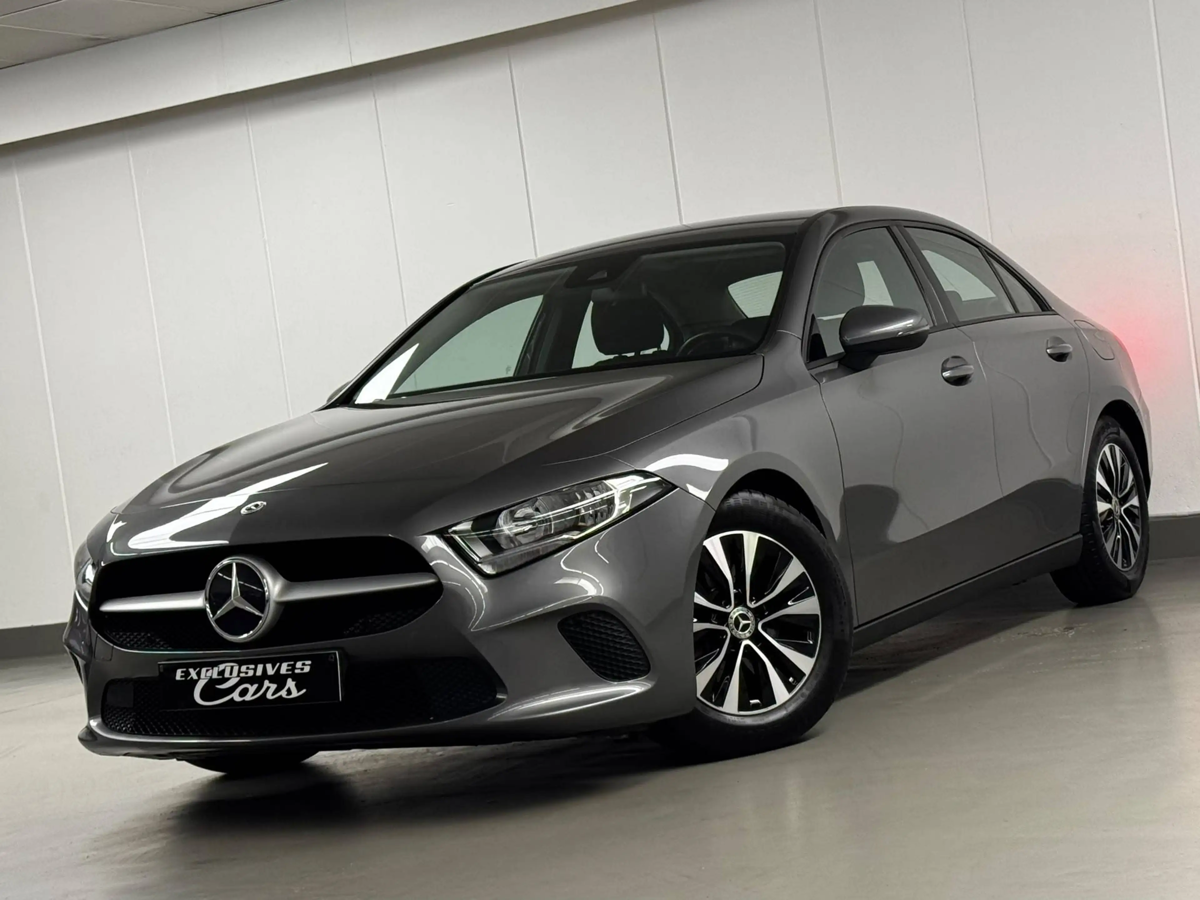 Mercedes-Benz A 180 136CV !! 55000 KM !! AUTO CAMERA GPS LED REG JA