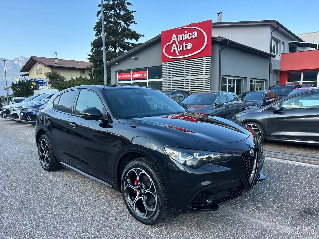 Alfa Romeo Stelvio 2024