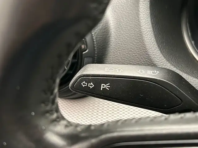 Audi Q2 view 20