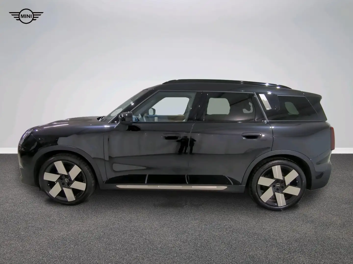 MINI Countryman E All-Electric MINI Countryman E Schwarz - 2